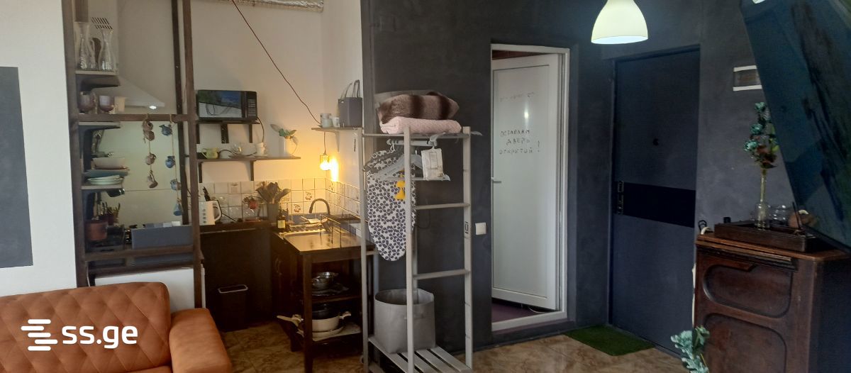 1 Room Flat Daily Rent. Ureki view 4