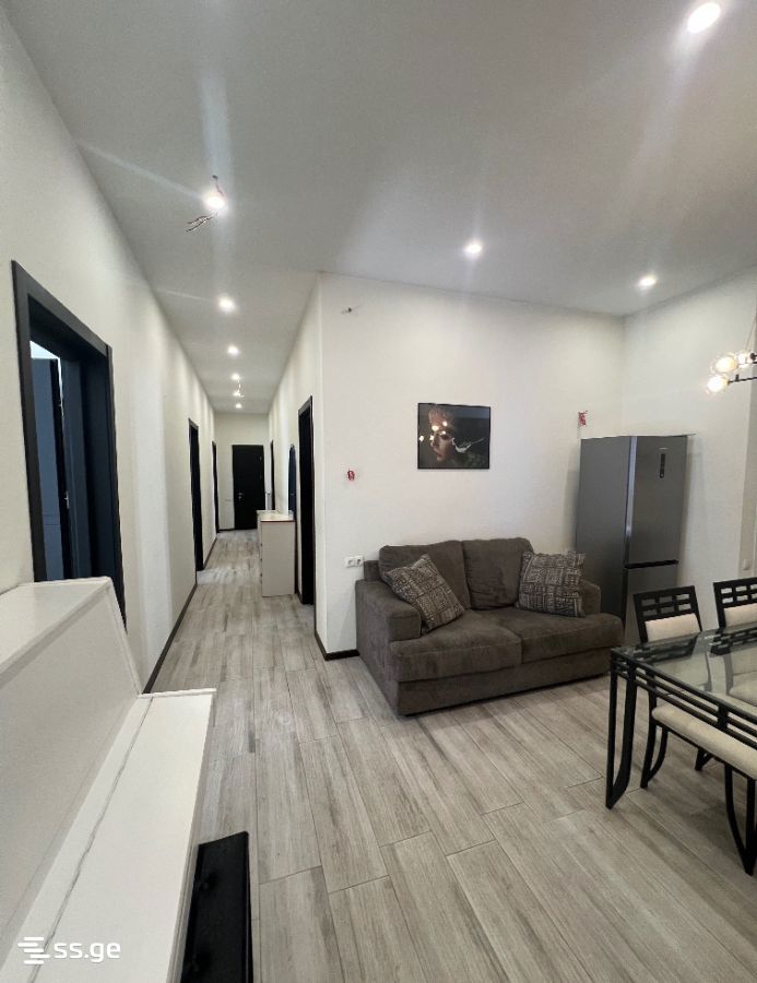 6 room Flat For Rent. Mtatsminda – pohled 6