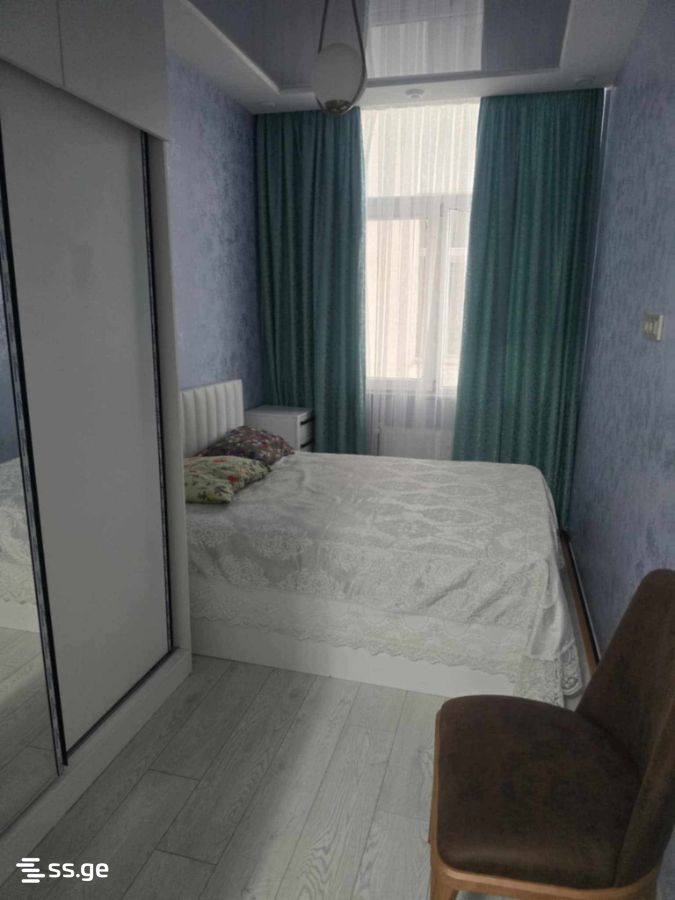 4 room Flat For Rent. Batumi - Vista 3