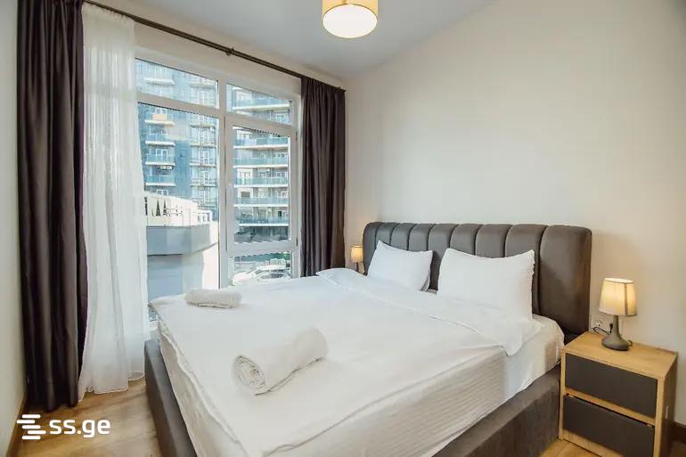 2 room Flat For Sale. Batumi - Aanzicht 3
