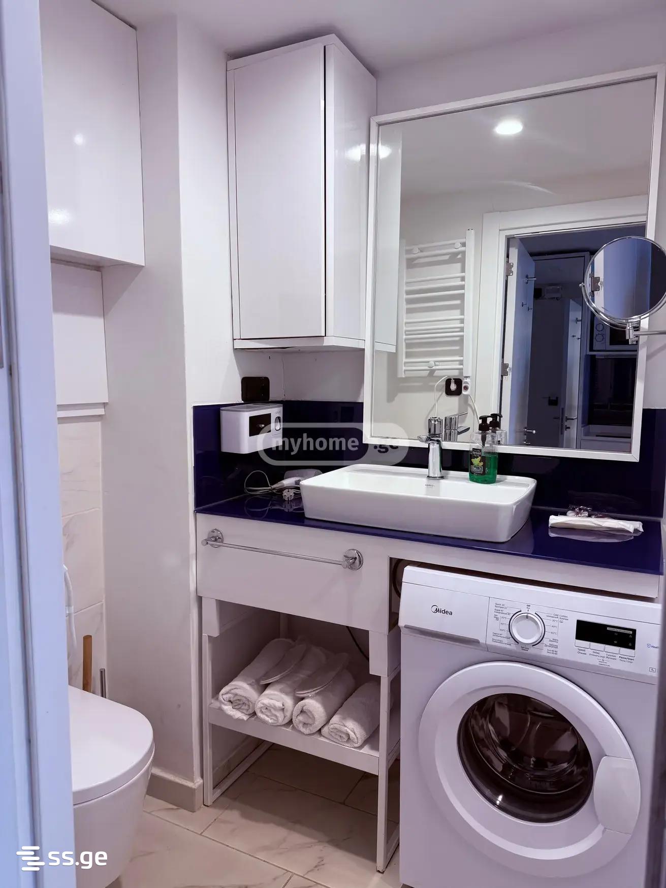 1 room Flat Daily rent. Batumi - Ansicht 6