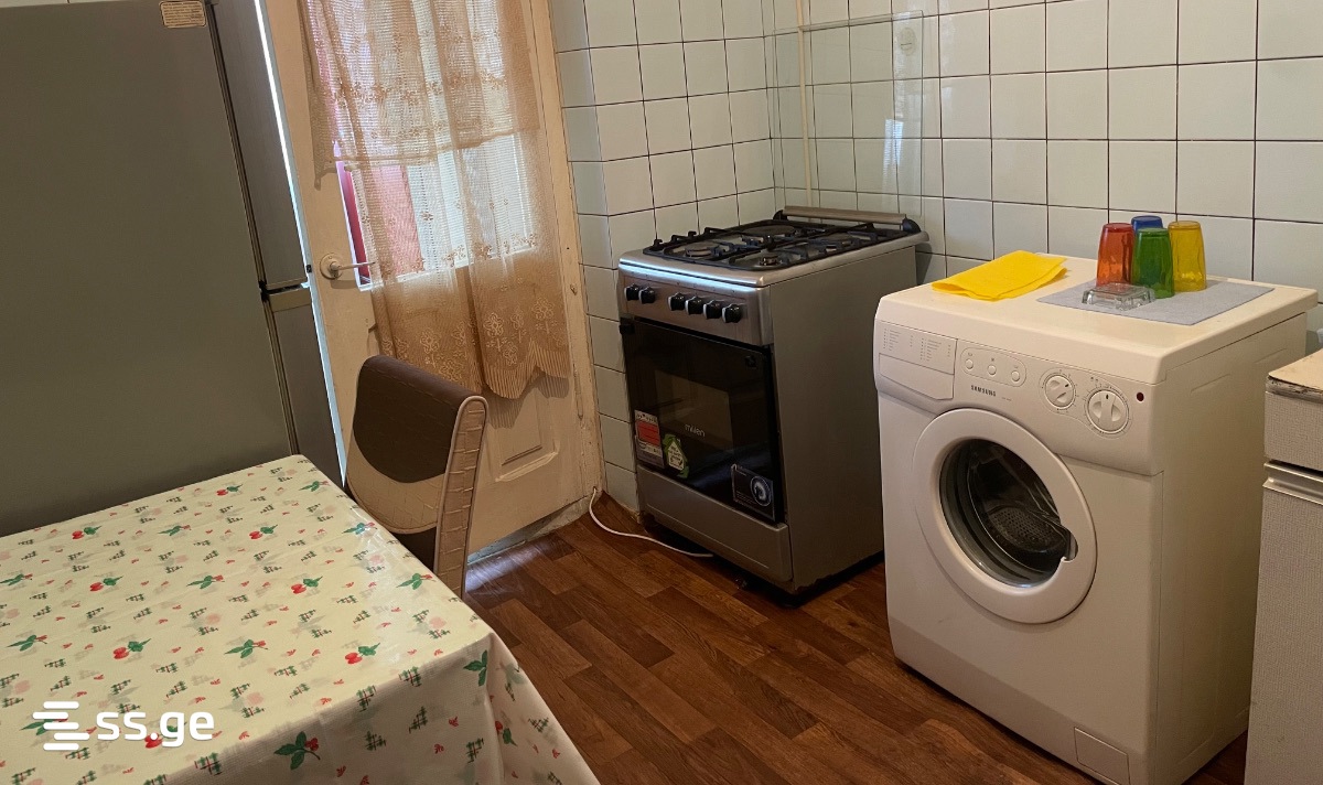 2 room Flat For Rent. Isani - Widok 4
