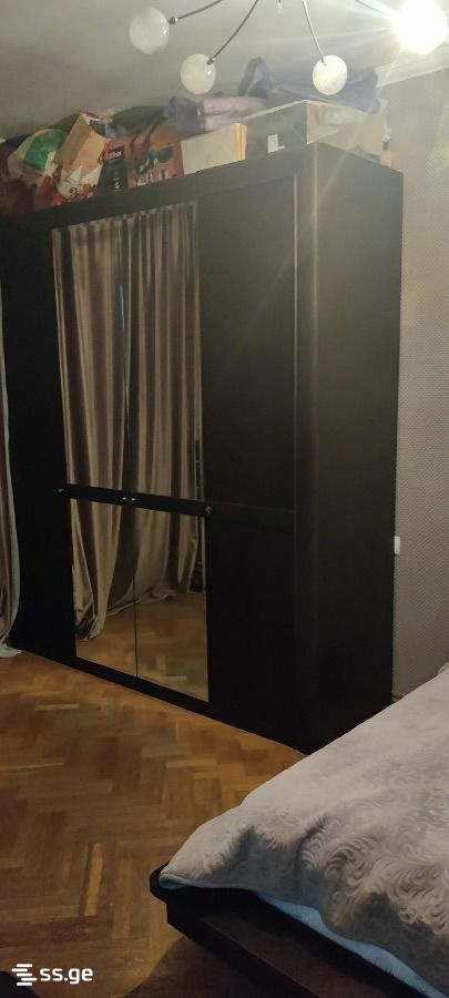 4 room Flat For Sale. Vake – pohled 3