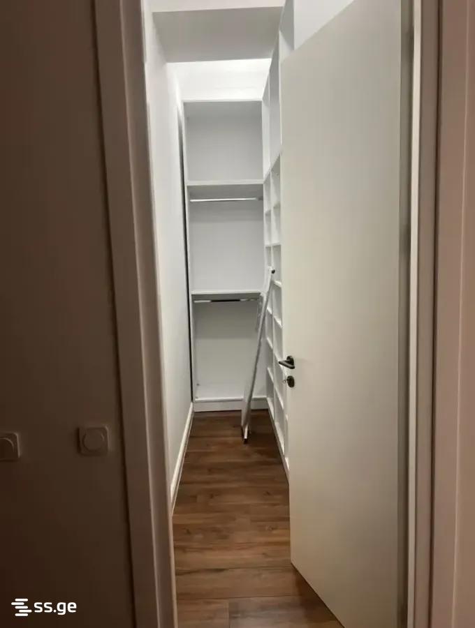 3 room Flat For Rent. Vake - Ansicht 2