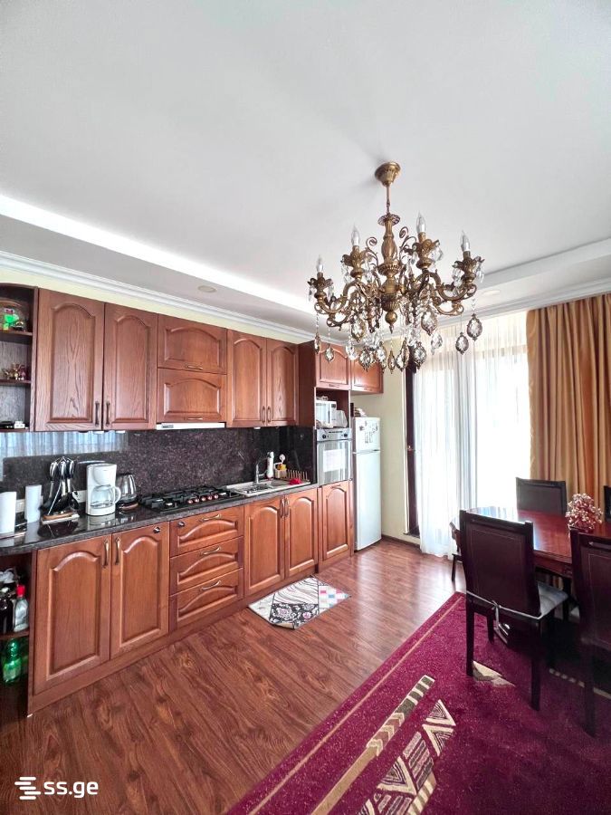 3 room Flat For Sale. Batumi - Altro