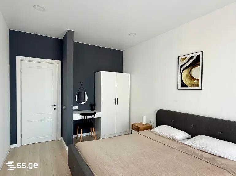 2 room Flat For Sale. Vake – pohled 5
