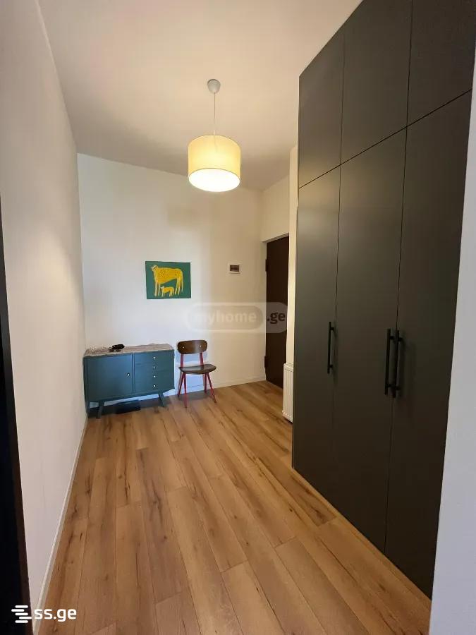 2 room Flat For Sale. Saburtalo - Aanzicht 4