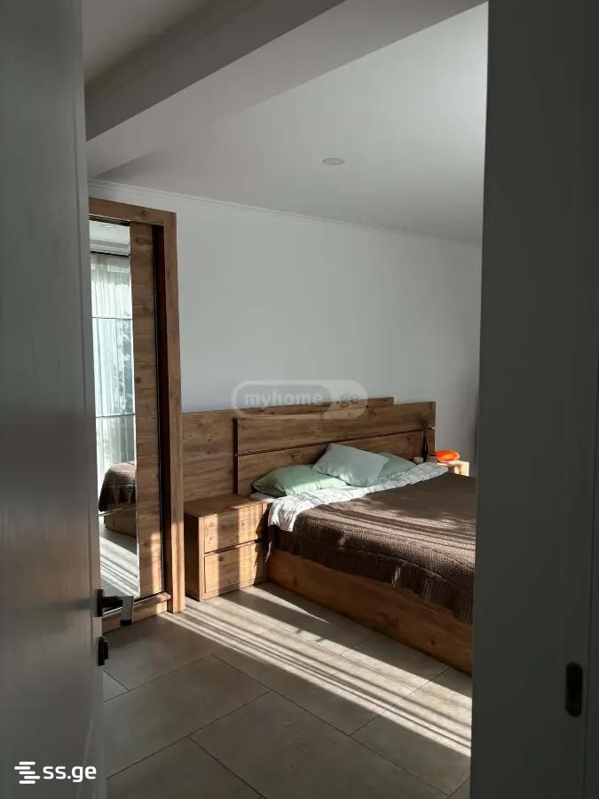 4 room Private House For Rent. Bagebi - Fler