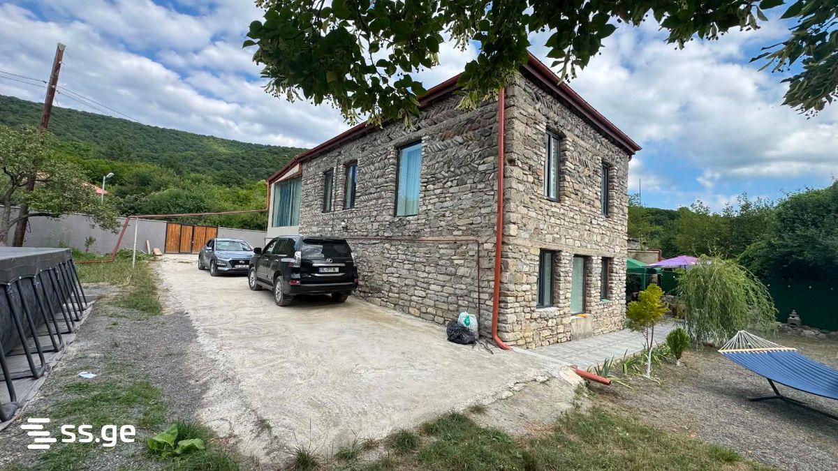 5 Room Summer Cottage For Sale view 3