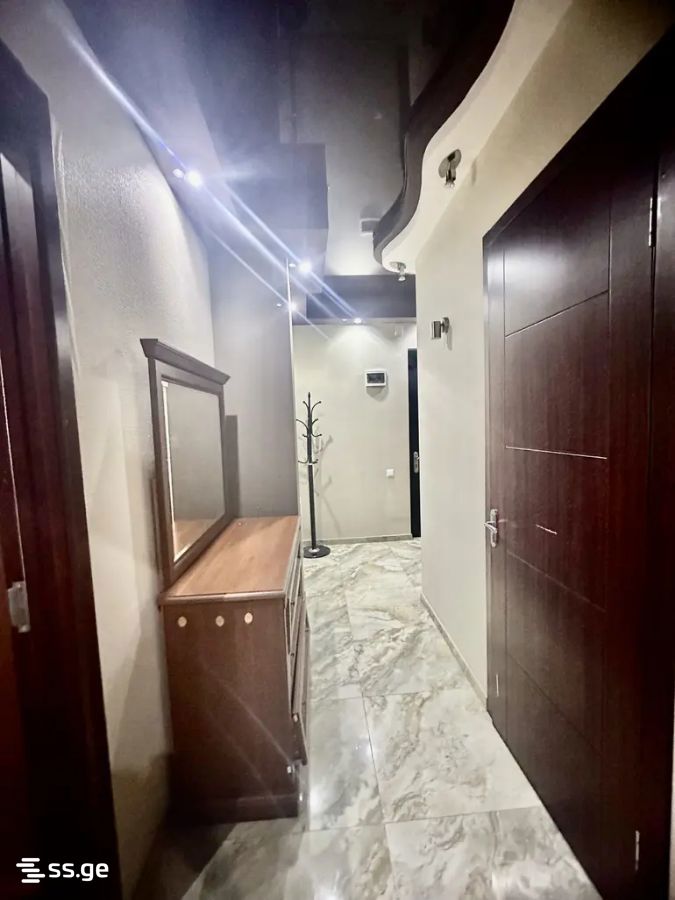 2 room Flat For Rent. Districts of Vazha-Pshavela - Więcej
