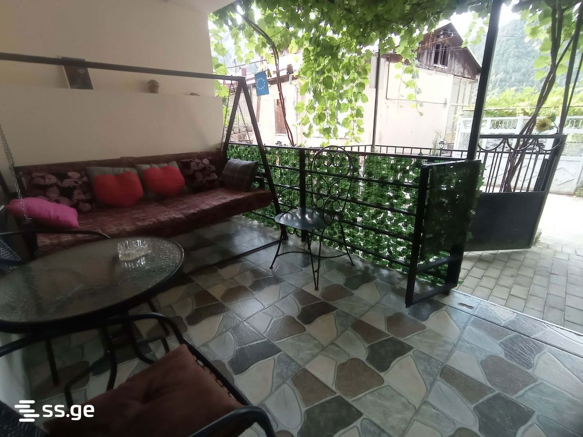 1 Room Private House Daily Rent. Borjomi view 8