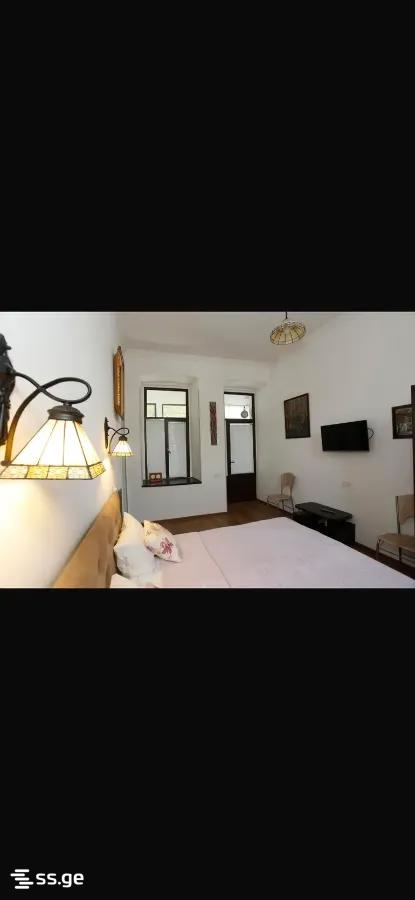 3 room Flat For Rent. Sololaki - Aanzicht 2