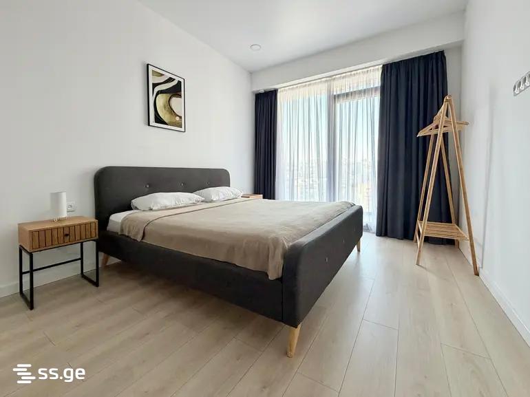 2 room Flat For Sale. Vake – pohled 2