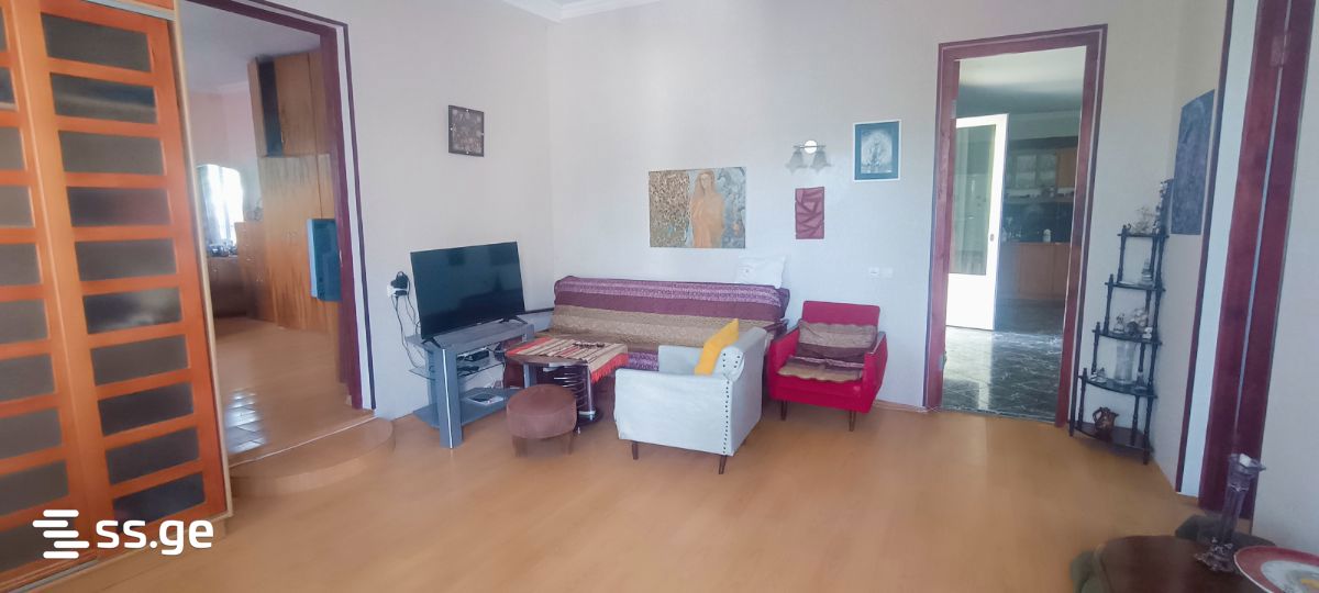 5 Room Private House For Rent. Martkofi view 14
