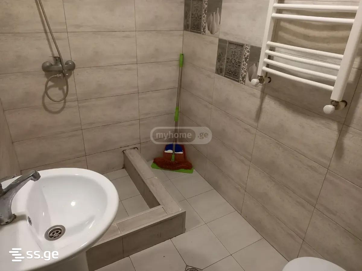 3 room Flat For Rent. Varketili - Bild 5