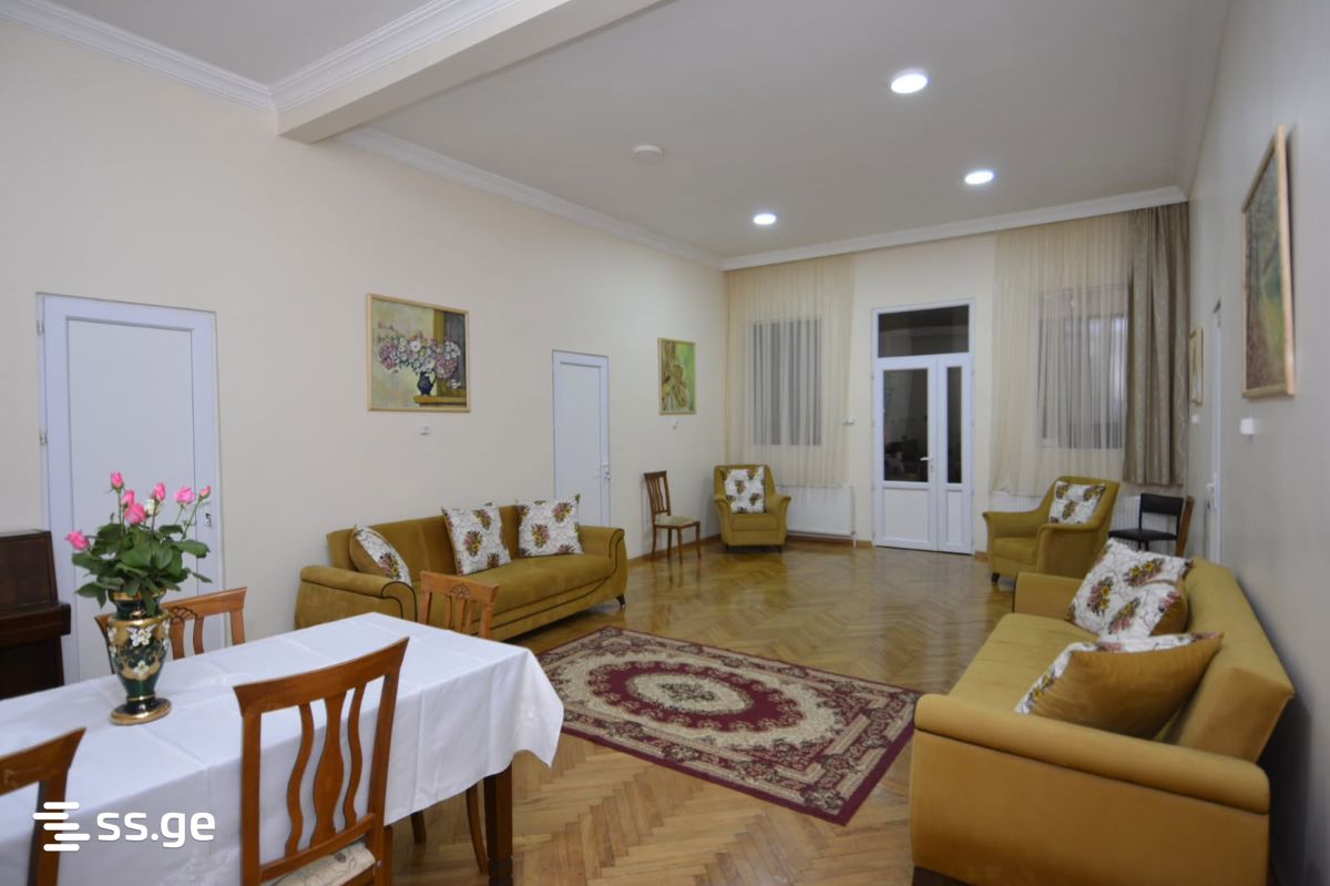9 Room Hotel For Sale view 13