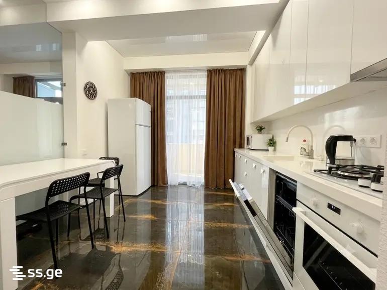 3 room Flat For Sale. Vake - Aanzicht 3