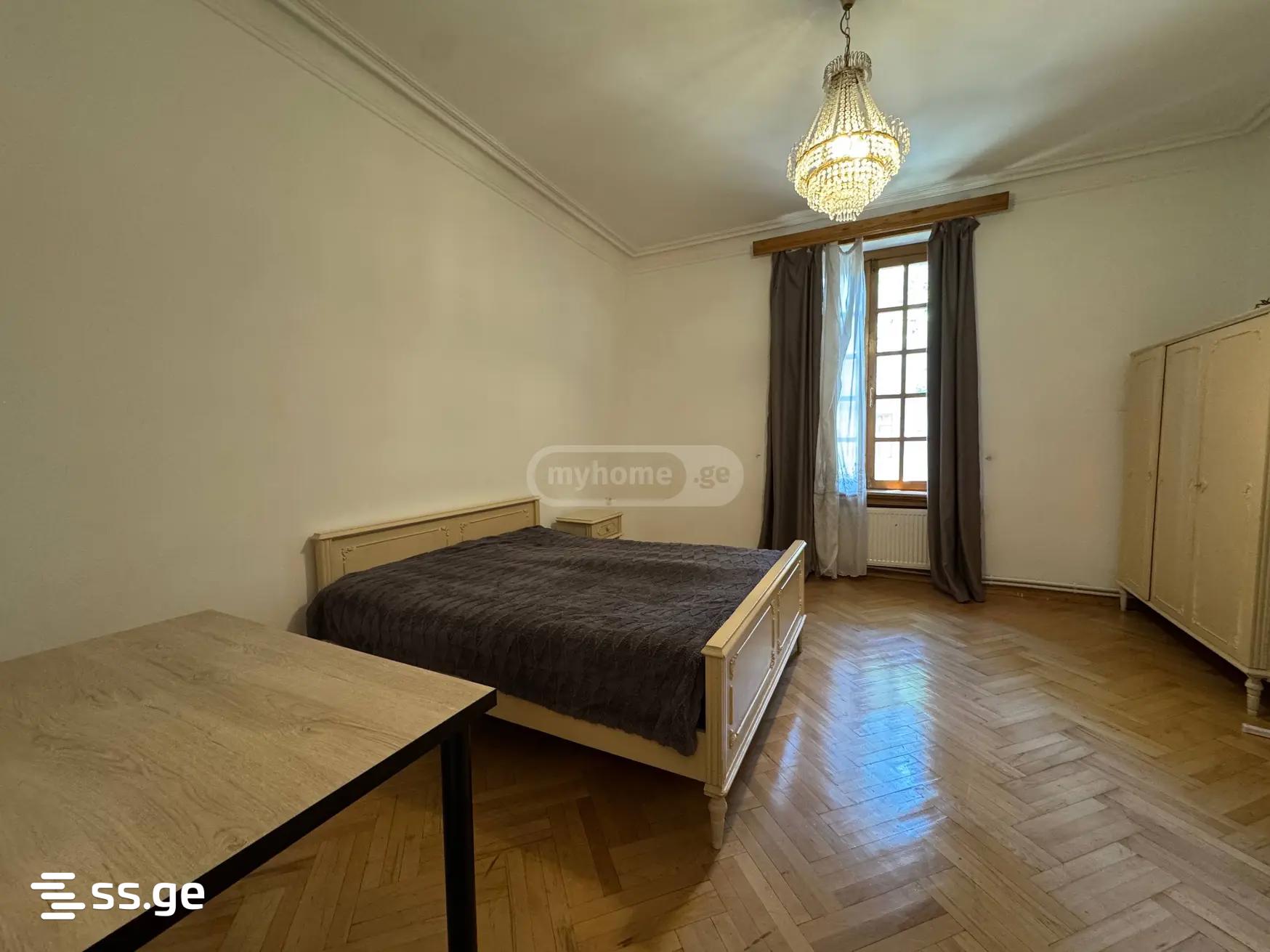 3 room Flat For Rent. Vake - Mehr