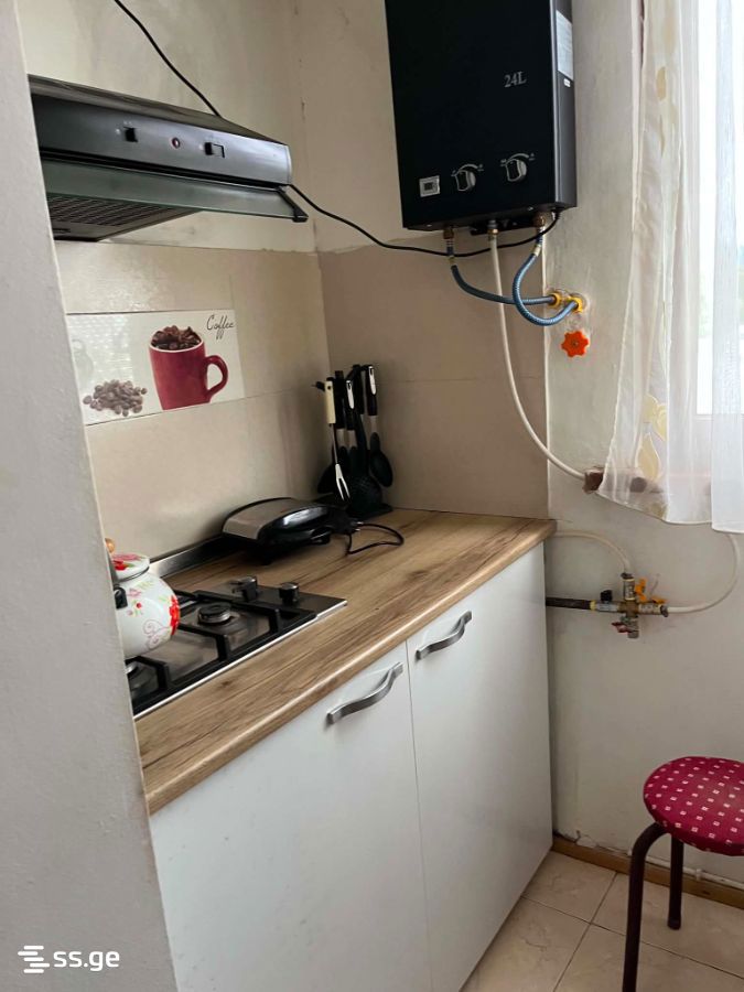 1 Room Flat Daily Rent. Tskaltubo view 4