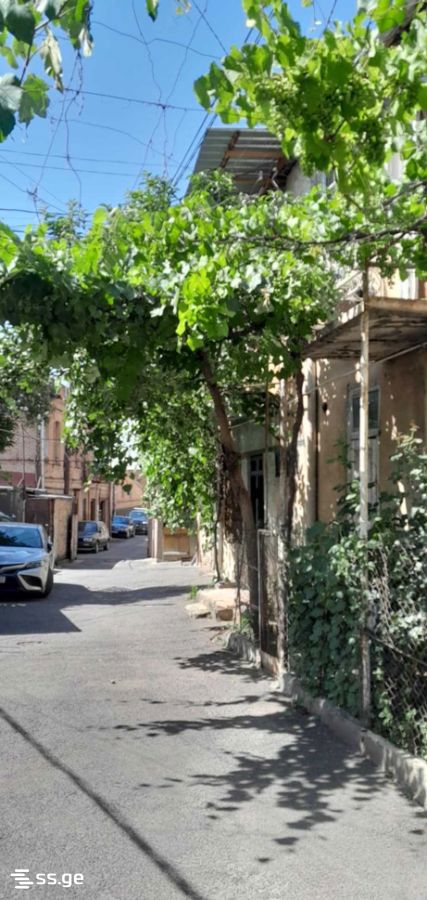 4 room Flat For Sale. Chugureti - Altro