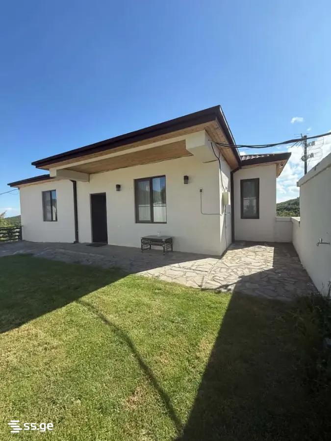 7 Room Private House For Sale view 1