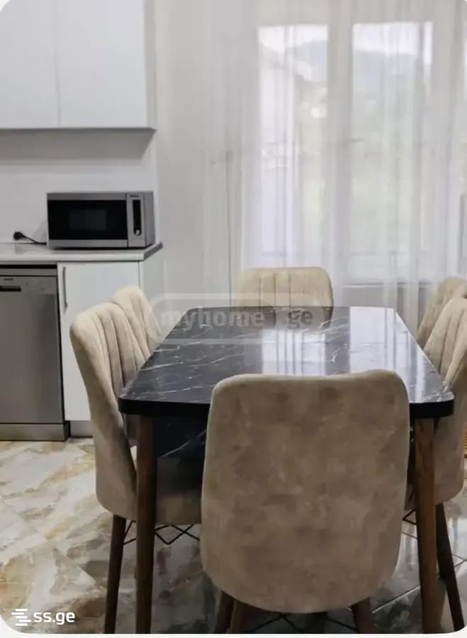 3 Room Private House For Rent. Makhindjauri view 8