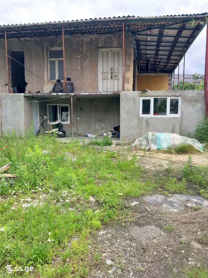 6 Room Private House For Sale view 8