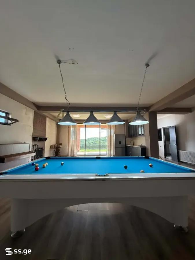 7 Room Private House For Sale view 2