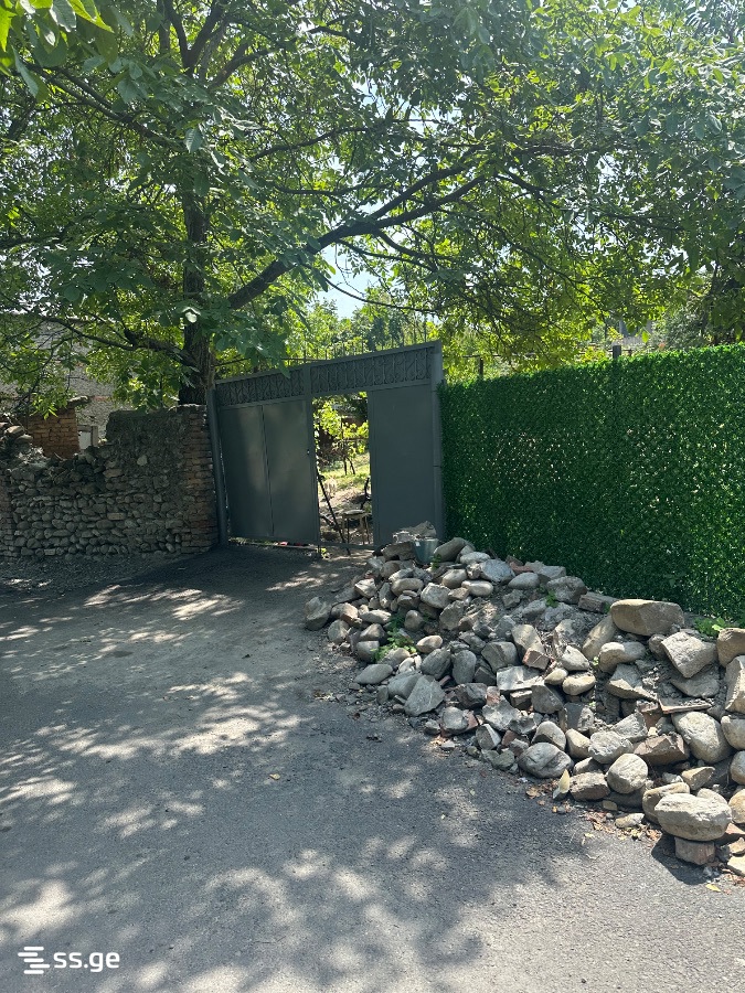 10 Room Private House For Sale view 8