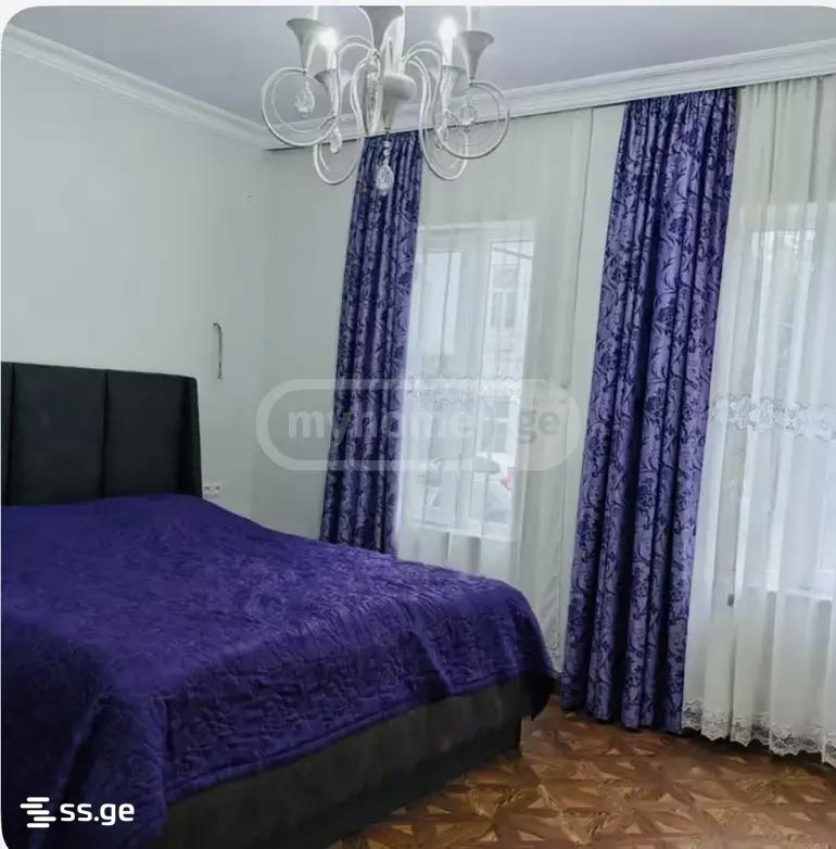 3 Room Private House For Rent. Makhindjauri view 5