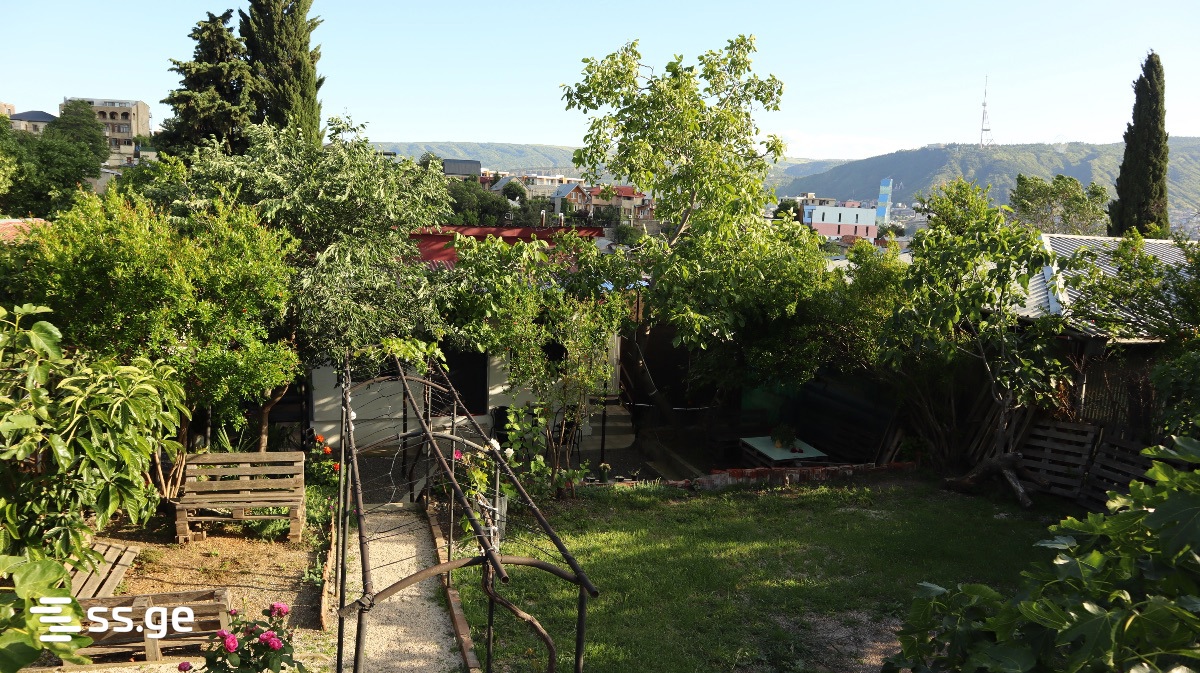 1 Room Private House Daily Rent. Chugureti view 14