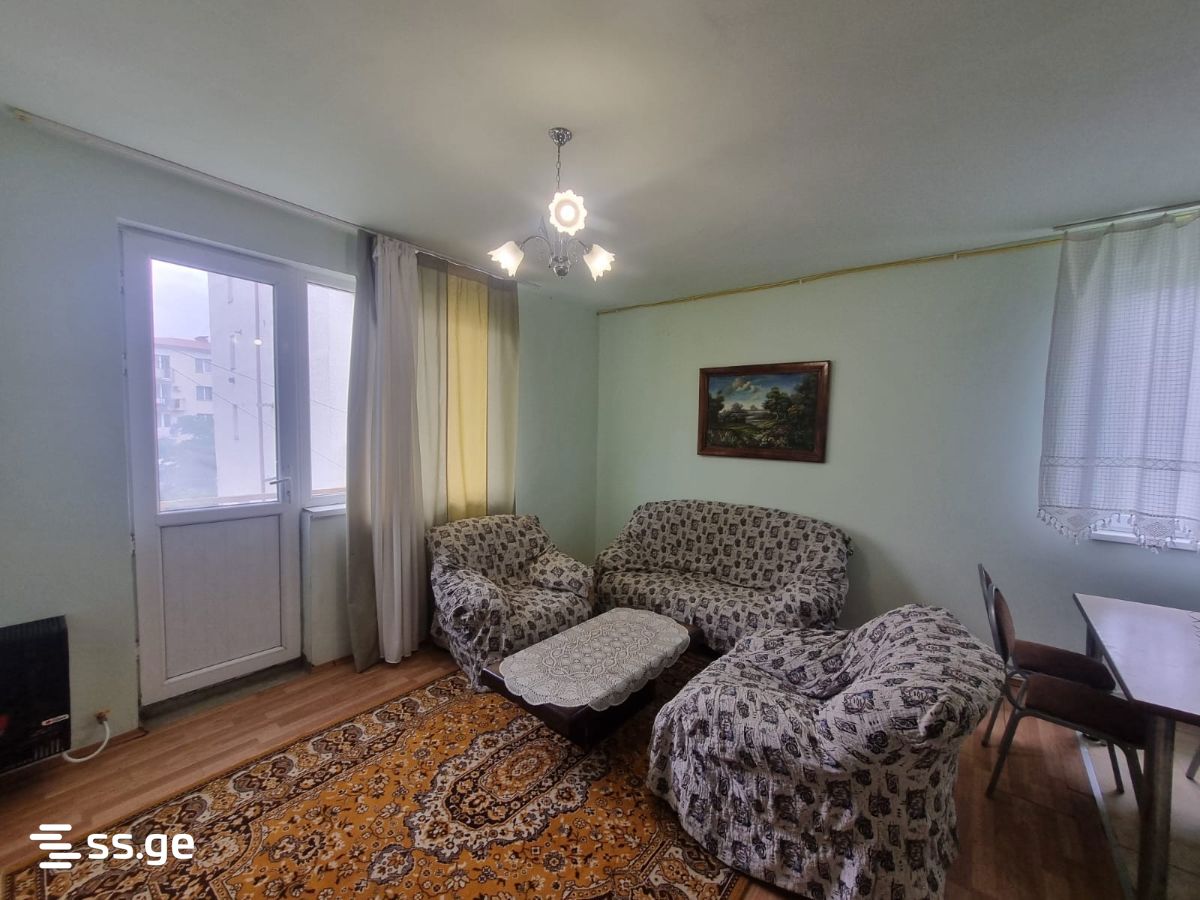 2 Room Flat For Rent. Poti view 5