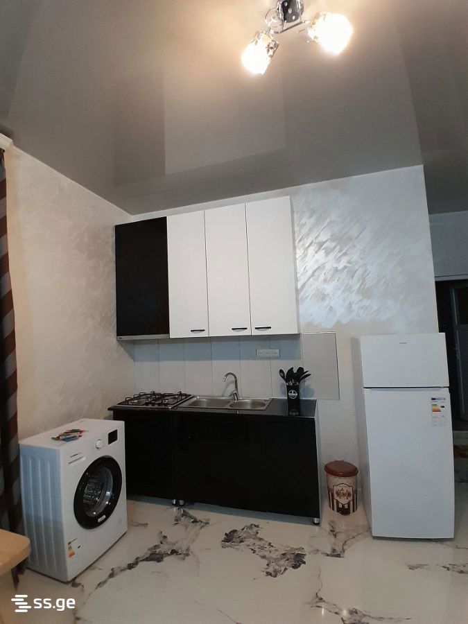 2 Room Flat For Rent. Khelvachauri view 3