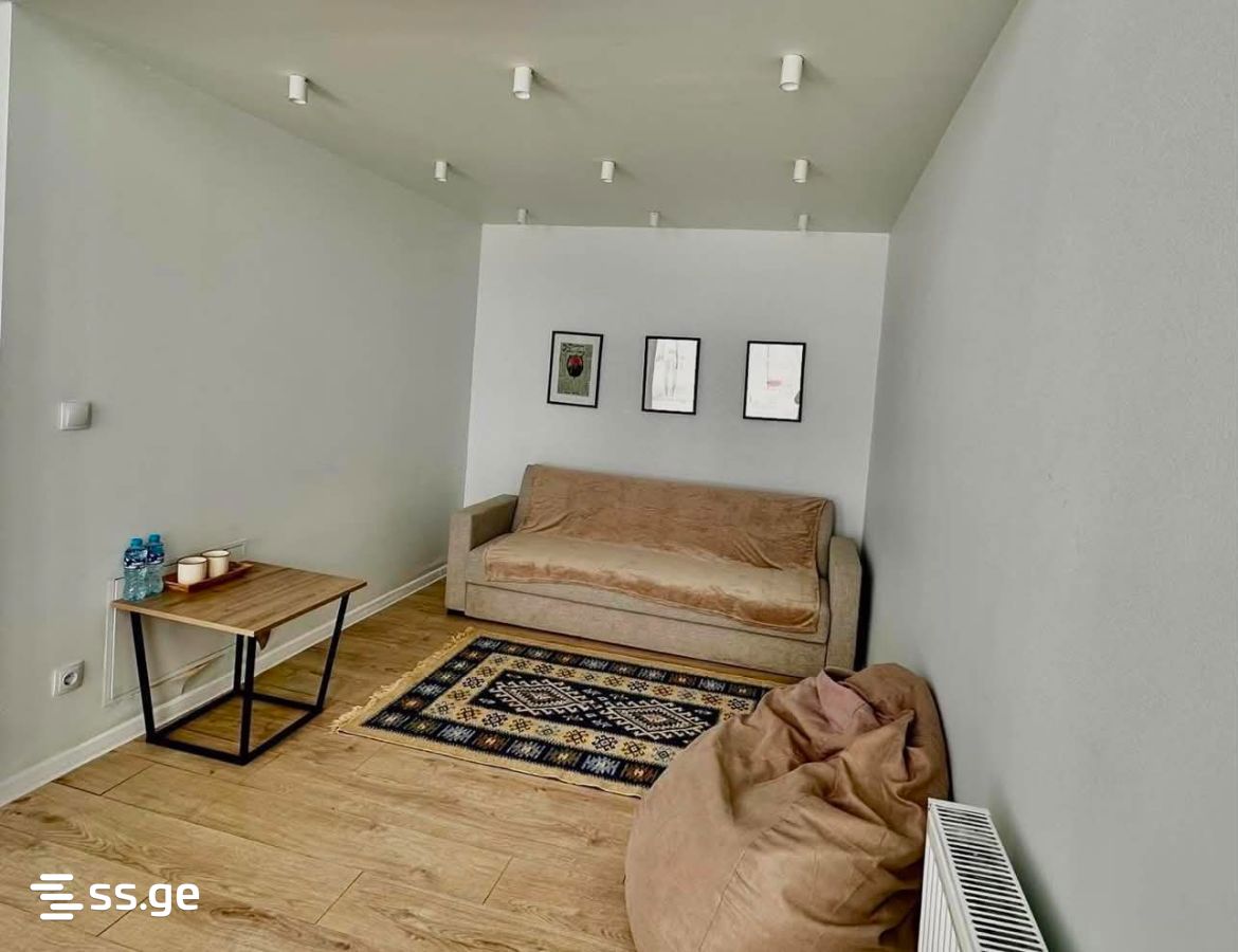 7 Room Hotel For Sale view 5