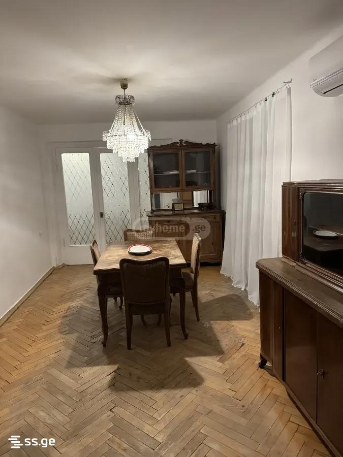 2-кімнатна квартира, 105 m²
