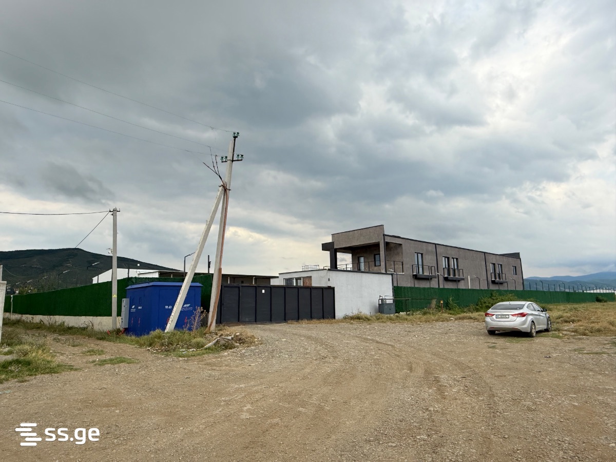 Store-Industrial Property For Sale. Natakhtari view 3