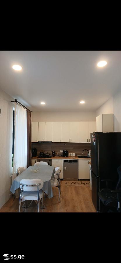 3 Room Flat For Sale view 1