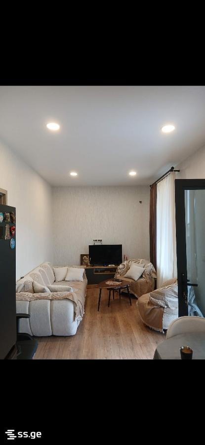 3 Room Flat For Sale view 2