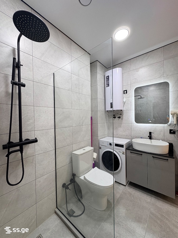 1 Room Flat Daily Rent. Chaqvi view 2