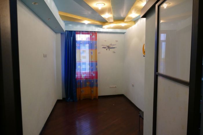 https://static.ss.ge/20260802/18_5e10e635-67af-4342-816d-227f4f3319f1_Thumb.jpg