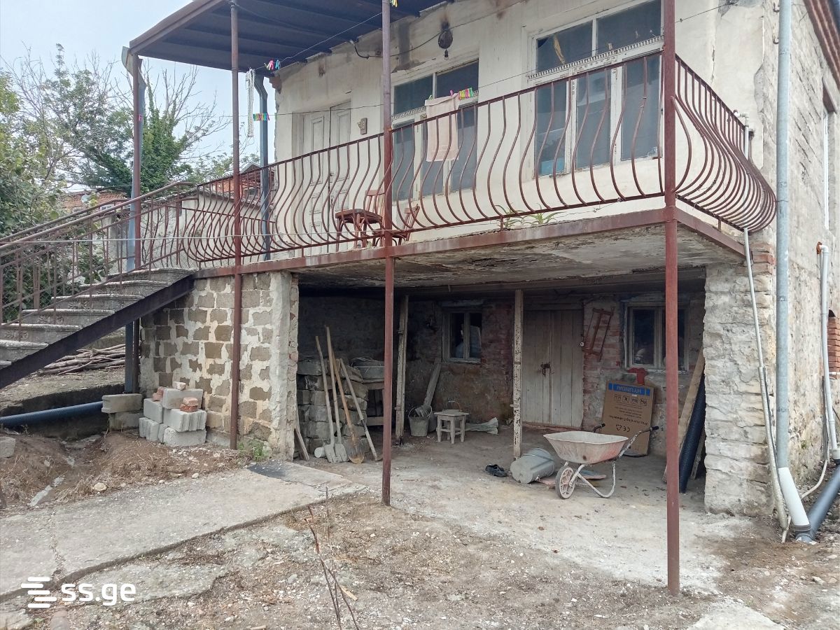 2 Room Private House For Sale view 2