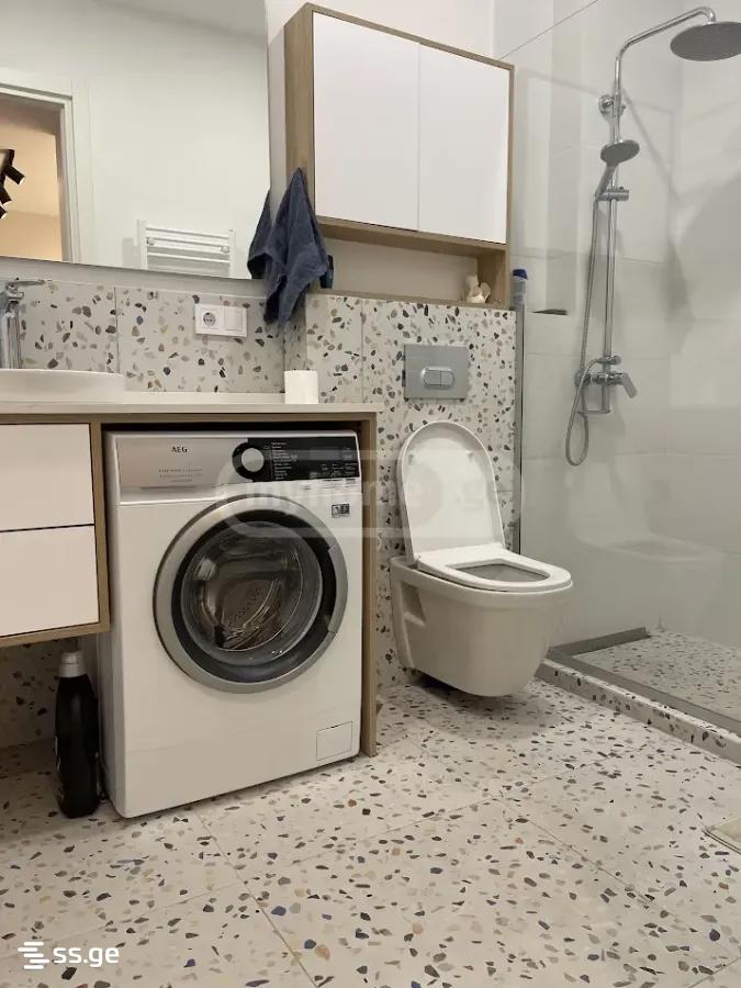 2 room Flat For Rent. Vake - View 4