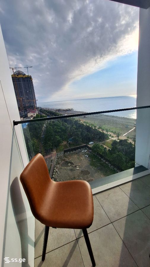 Studio Apartment For Daily Rent In Batumi, Alliance Privilege, 35 M² — $65 Per Day view 17