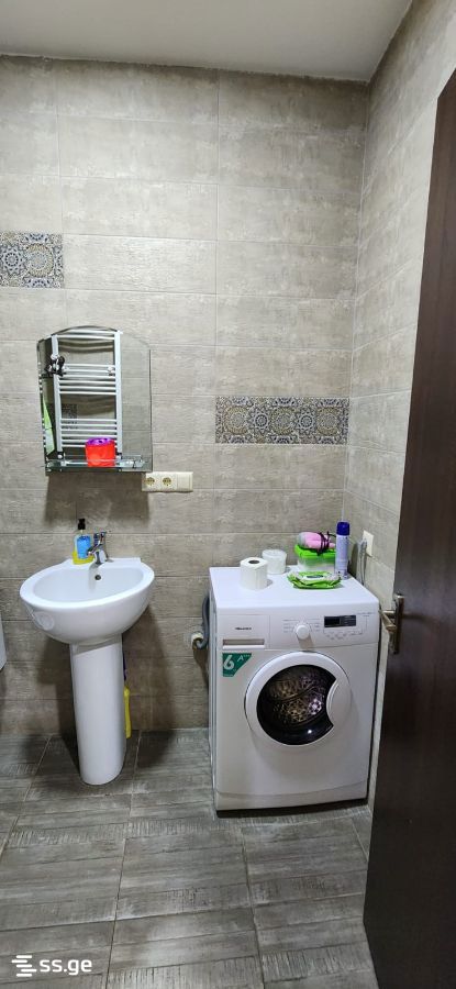 2 Room Flat Daily Rent. Avlabari view 12