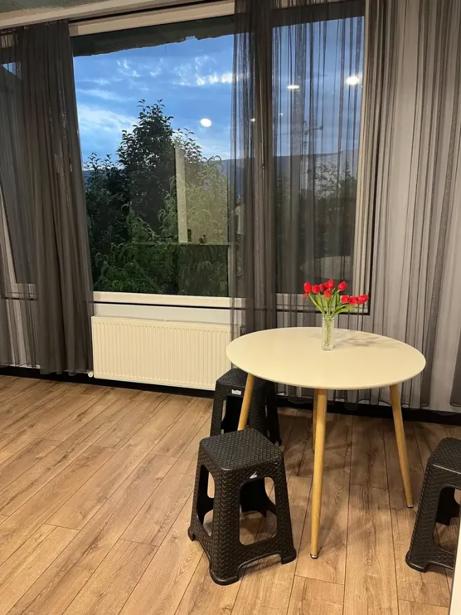 https://static.ss.ge/20260803/9_4dfe73f6-b56f-4759-863c-778e86269889_Thumb.jpg