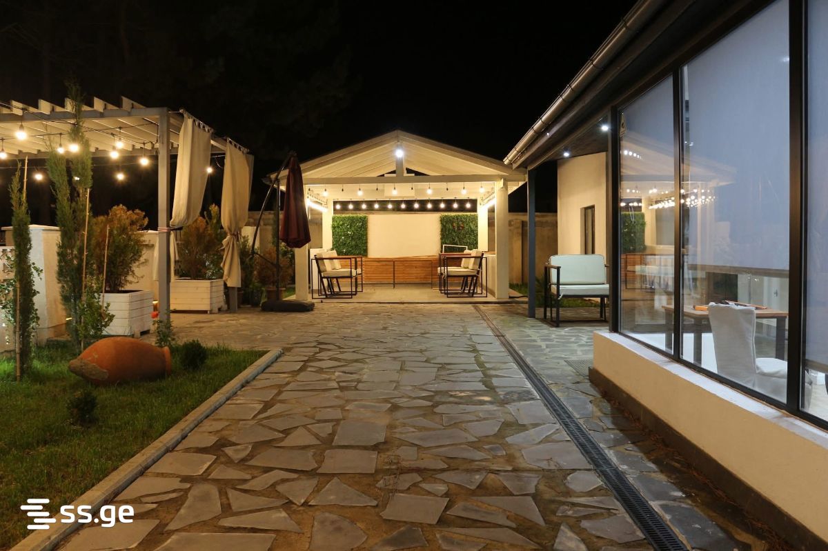 5 Room Summer Cottage For Sale view 4