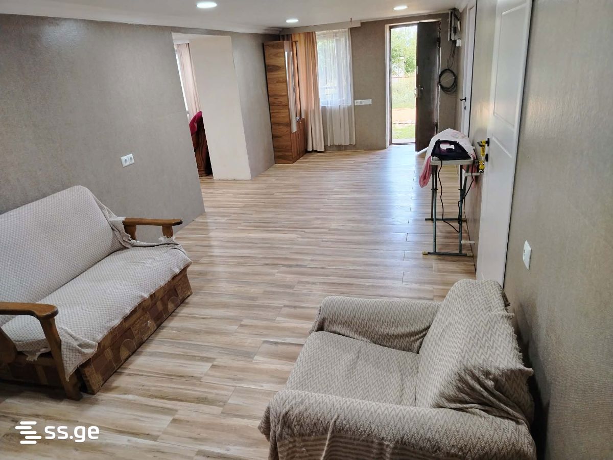 6 Room Summer Cottage Daily Rent. Tianeti view 3