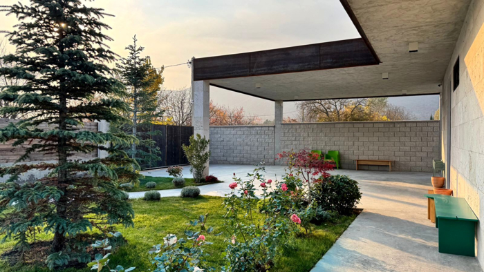 https://static.ss.ge/20260804/3_9bdb8e91-9dfb-4cc7-a437-8ace389b6601_Thumb.jpg