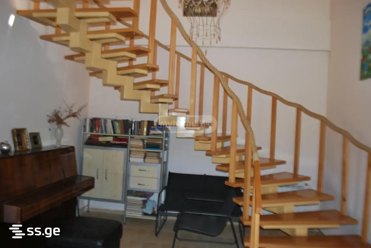 6 Room Private House For Rent. Digomi view 5