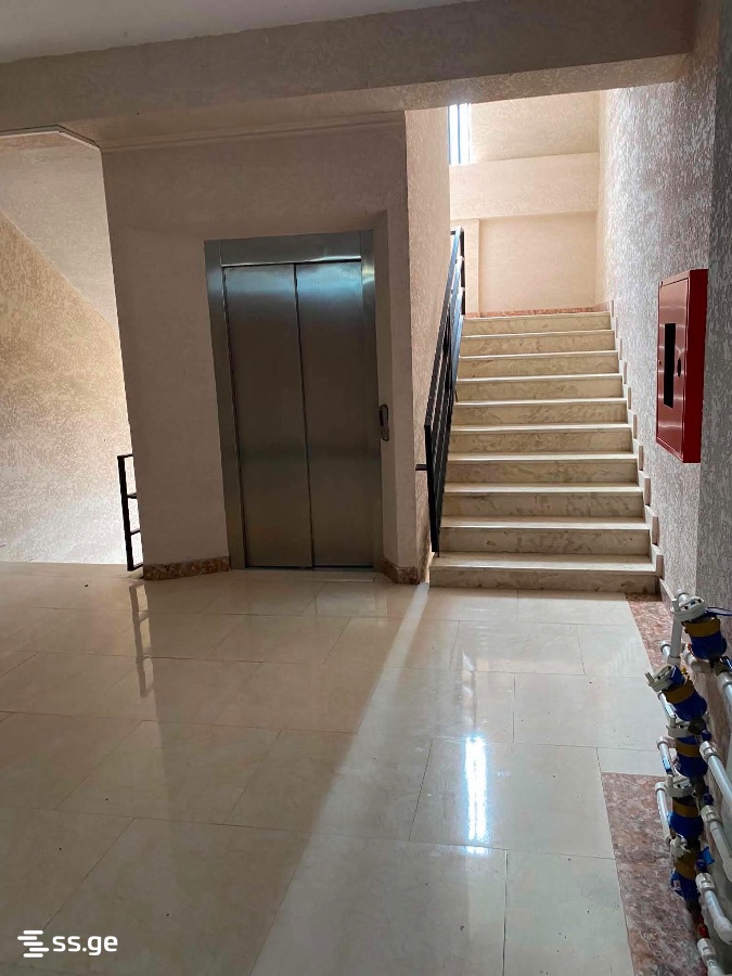 2 Room Flat For Rent. Zugdidi view 3